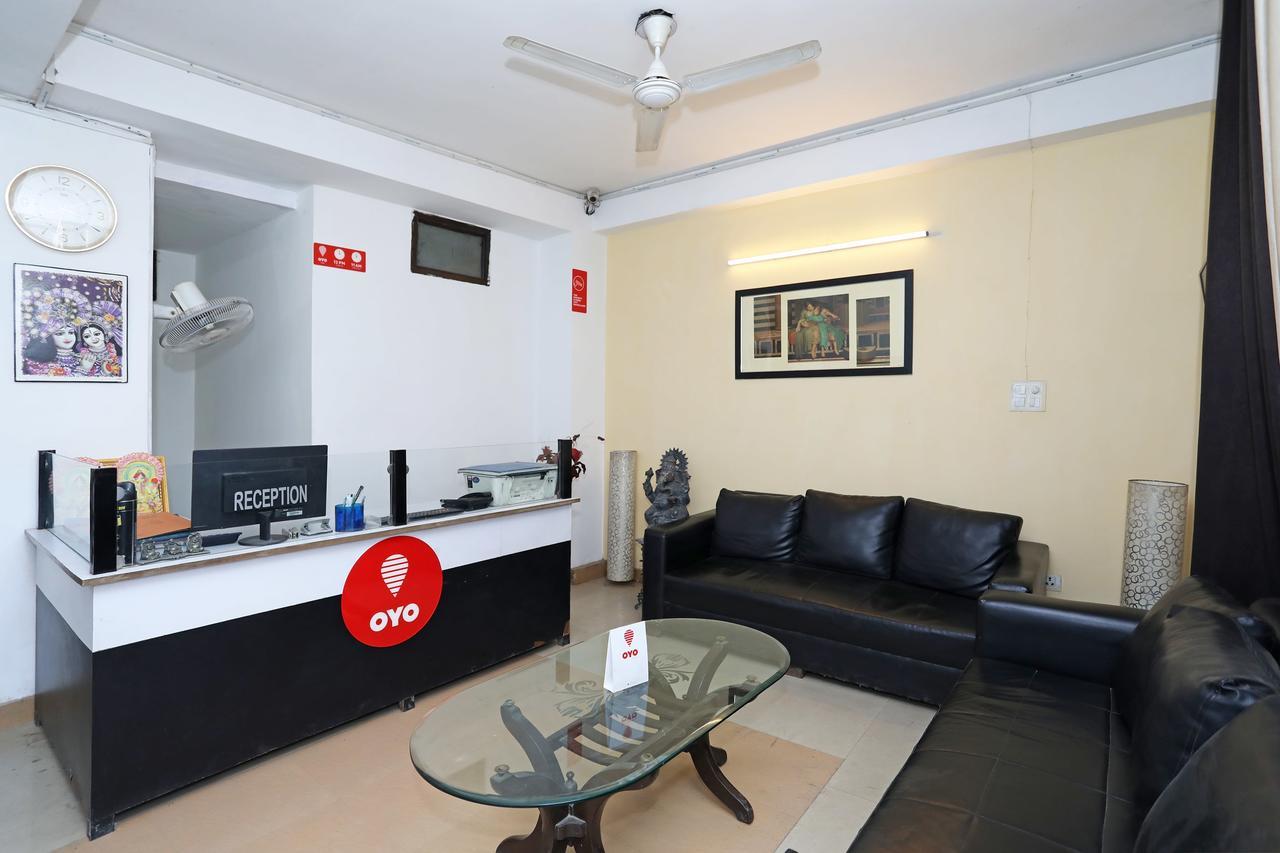 Oyo 11392 The Hotel Grand Hospitality Noida Zewnętrze zdjęcie